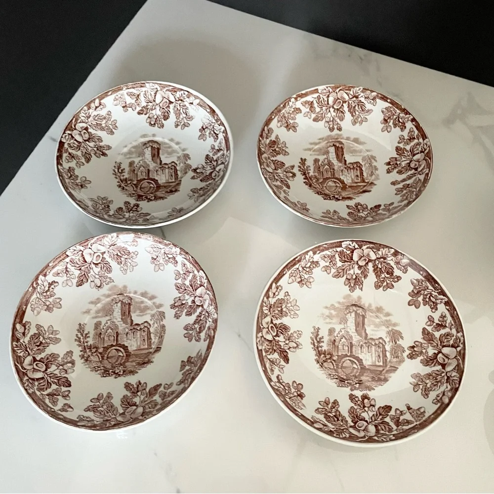 SET of 4 Brown Acora Cups & Saucers - Antique Spode Copeland